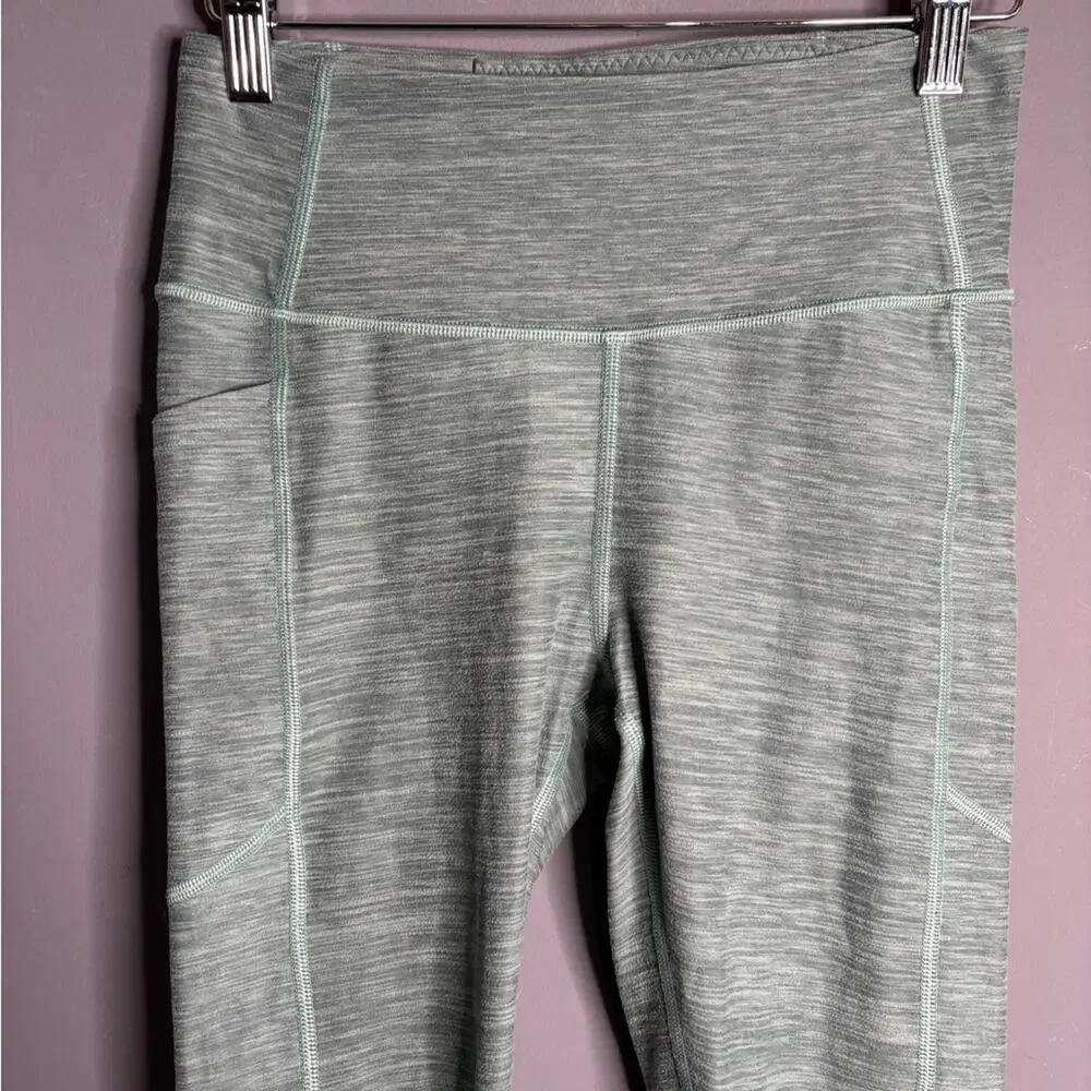 Victoria’s Secret Green Mid Rise Ankle Leggings 4